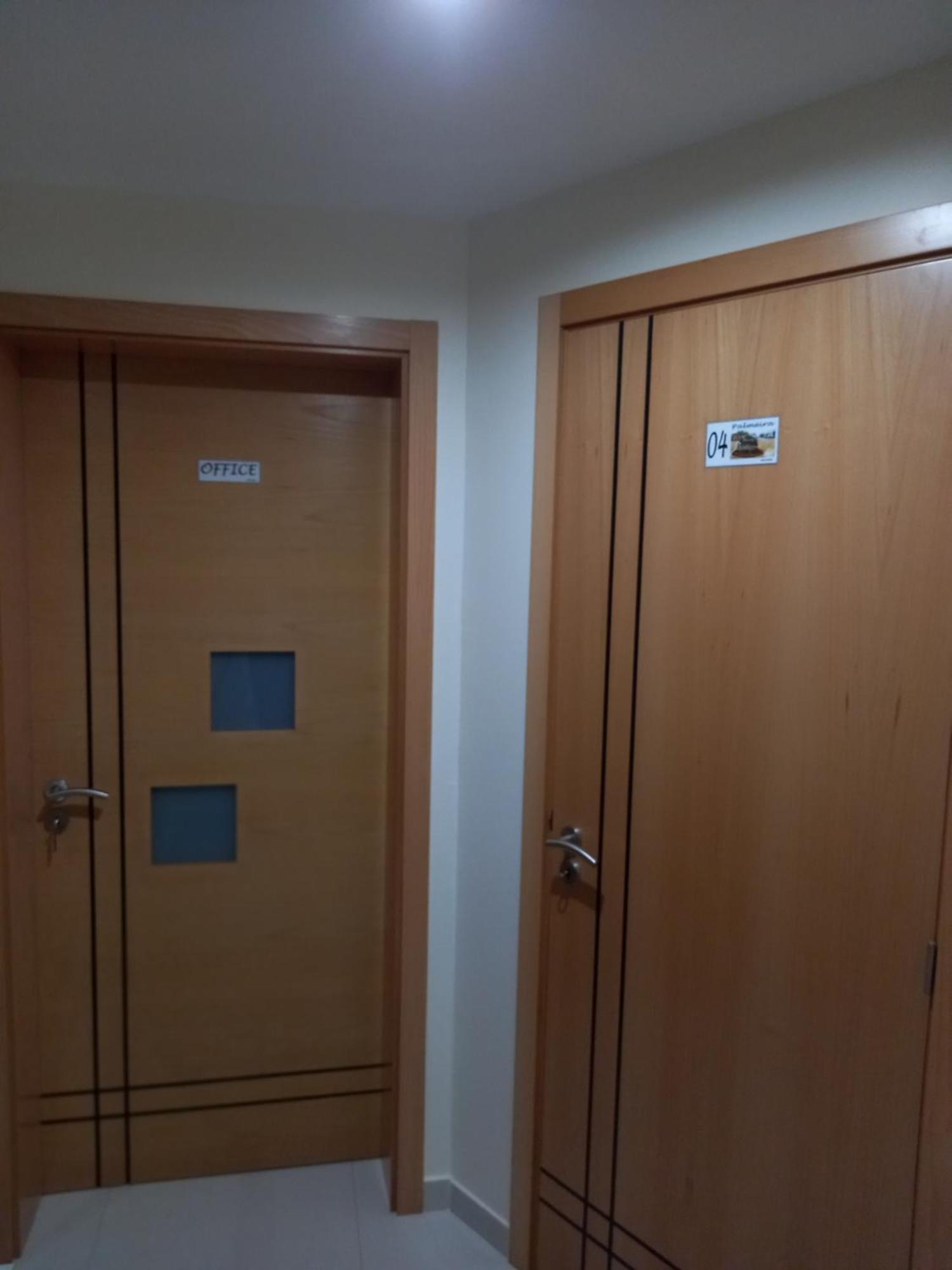 Espargos Nifa House酒店 外观 照片