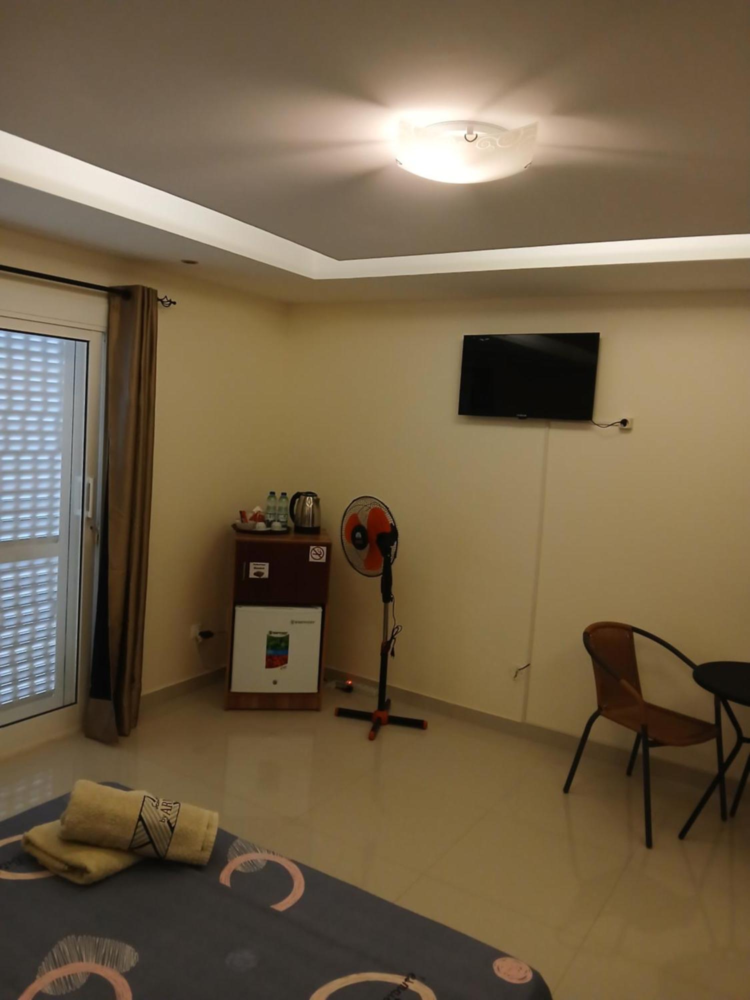 Espargos Nifa House酒店 外观 照片