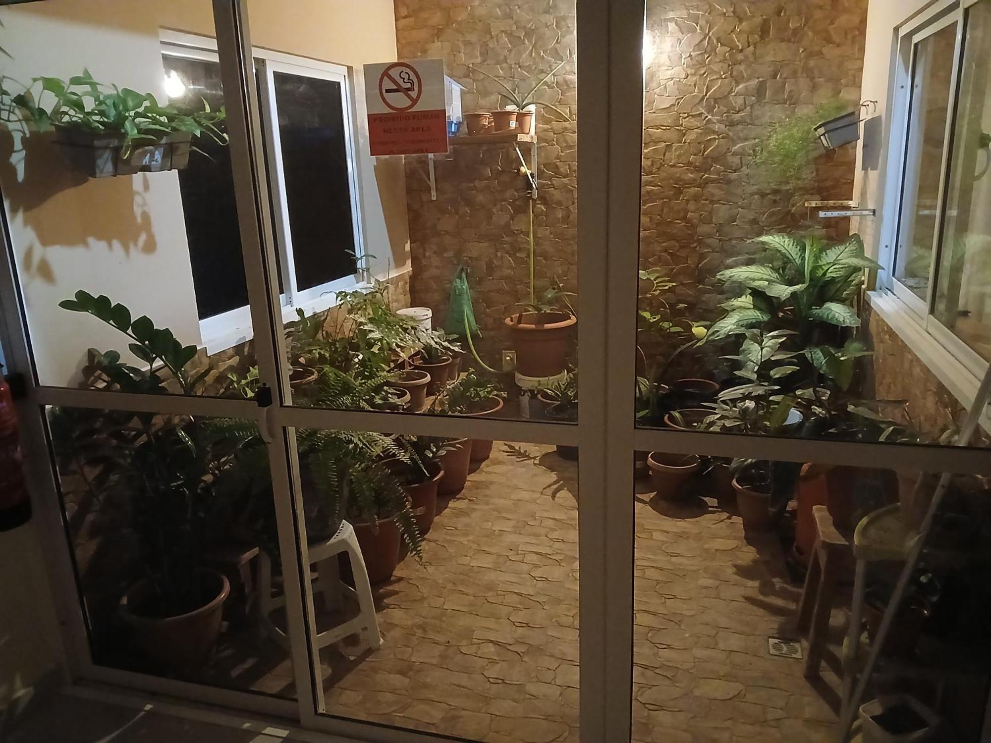 Espargos Nifa House酒店 外观 照片