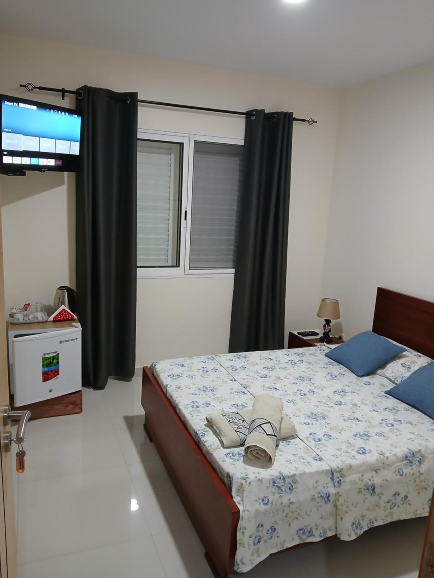 Espargos Nifa House酒店 外观 照片
